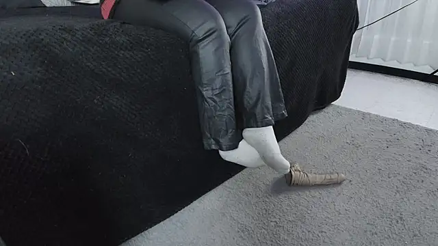  Jade 16 online show from 14, 1, 2026