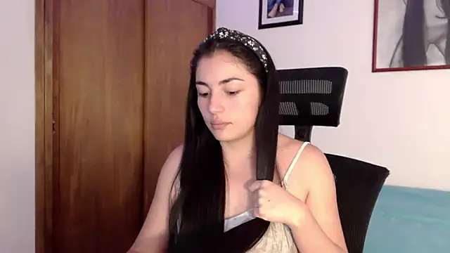 Honey Aynur20 online show from 23, 9, 2025