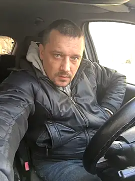 DanielOhCool online show from 1, 3, 2025