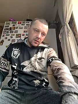 DanielOhCool online show from 4, 3, 2026