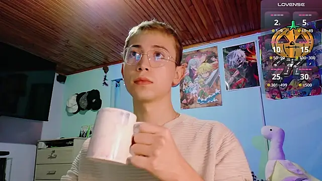 Snapshot of Chris_Bennett chatting on 31, 10, 2025 Chris Bennett online show from 31, 10, 2025