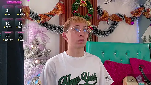 Snapshot of Chris_Bennett chatting on 18, 11, 2025 Chris Bennett online show from 18, 11, 2025