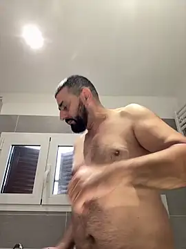 ChiIul11 online show from 22, 4, 2026