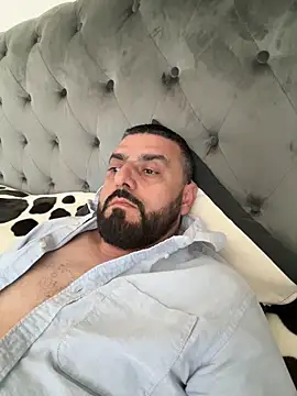 ChiIul11 online show from 19, 4, 2026