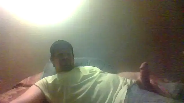 Snapshot of youngbuck6874 chatting on 6, 6, 2026 youngbuck6874 online show from 6, 6, 2026