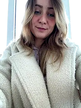 Snapshot of Puzdosia chatting on 28, 11, 2025 Puzdosia online show from 28, 11, 2025