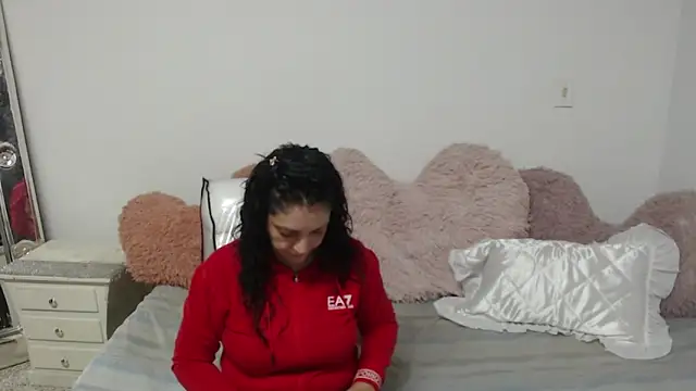 mijal queen online show from 27, 2, 2025