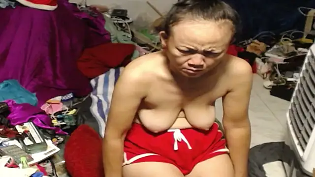 1CuteAndSexy69 online show from 27, 6, 2026