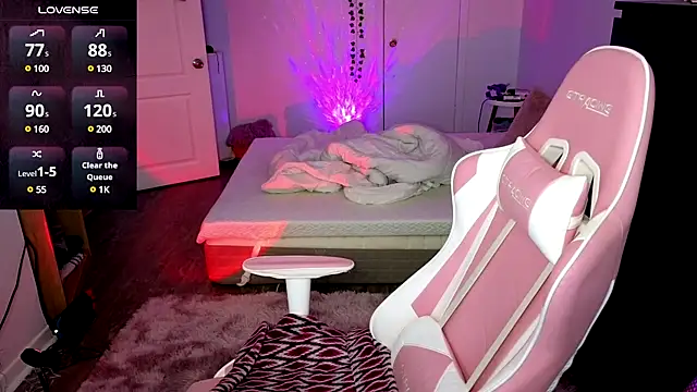 Snapshot of queenxlexy chatting on 22, 1, 2025 queenxlexy online show from 22, 1, 2025