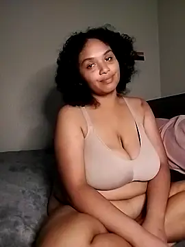 TasteeKitty online show from 23, 10, 2025