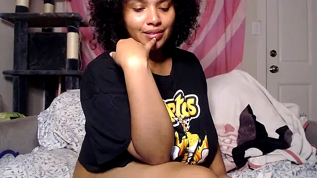 TasteeKitty online show from 30, 10, 2025