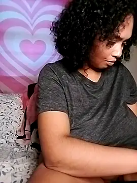 TasteeKitty online show from 10, 11, 2025