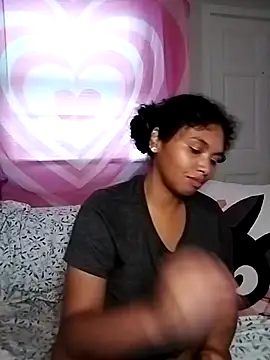 TasteeKitty online show from 26, 10, 2025