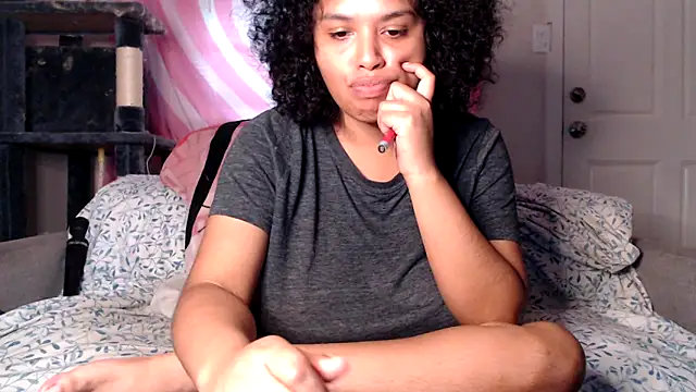 TasteeKitty online show from 16, 11, 2025