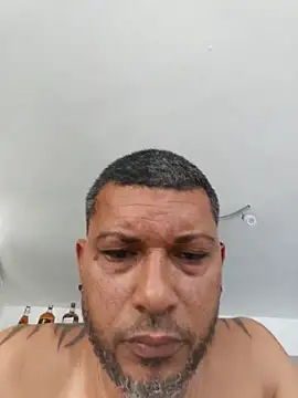 Snapshot of tropikboy chatting on 6, 6, 2026 tropikboy online show from 6, 6, 2026