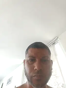 Snapshot of tropikboy chatting on 23, 5, 2026 tropikboy online show from 23, 5, 2026