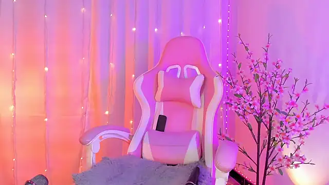 rosseblondee online show from 14, 4, 2026