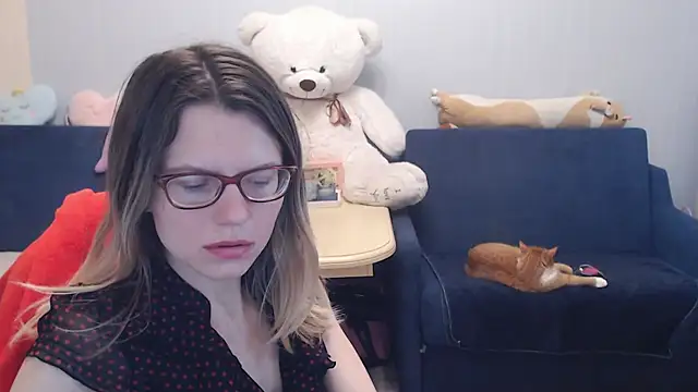 night is dark online show from 18, 12, 2025