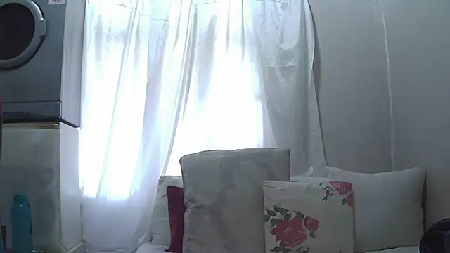 Delicioussexy online show from 14, 10, 2025