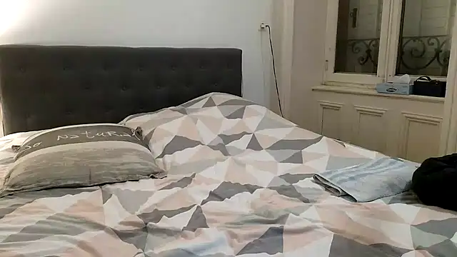 Snapshot of MissLilooo chatting on 2, 3, 2025 MissLilooo online show from 2, 3, 2025