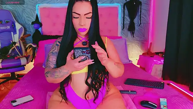 Snapshot of macasweet chatting on 28, 10, 2025 macasweet online show from 28, 10, 2025