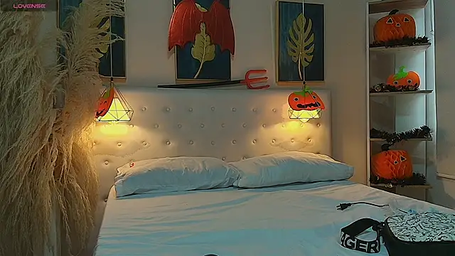 valerie lya online show from 16, 10, 2025