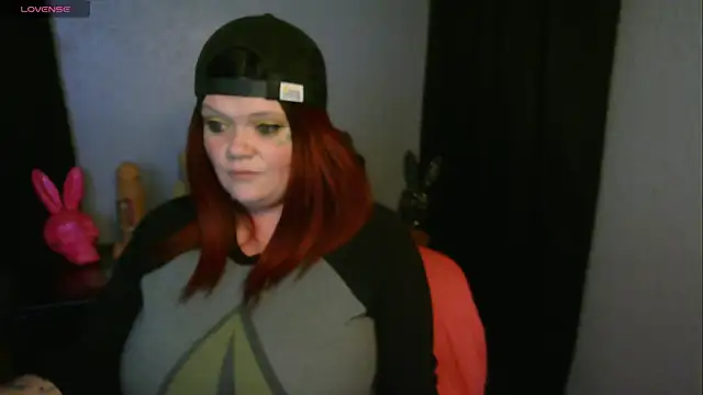 HoneyChambers online show from 15, 11, 2025