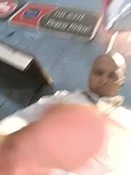 Vickyrajput009 online show from 14, 1, 2026