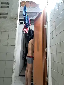 Snapshot of Carrington- chatting on 2, 12, 2025 Carrington- online show from 2, 12, 2025