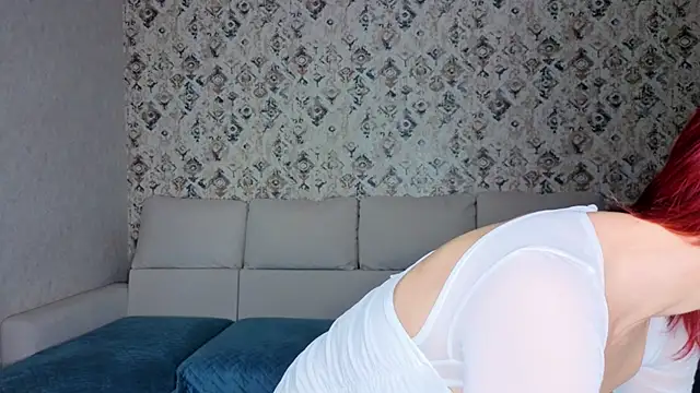 sweeetgirls2021 online show from 2, 12, 2025