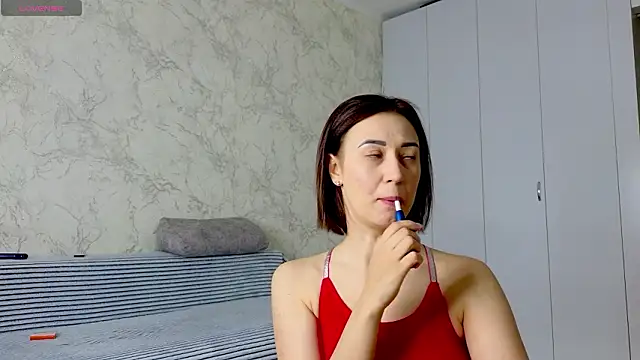 sweeetgirls2021 online show from 28, 2, 2026