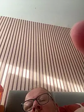 misterfield online show from 24, 6, 2026