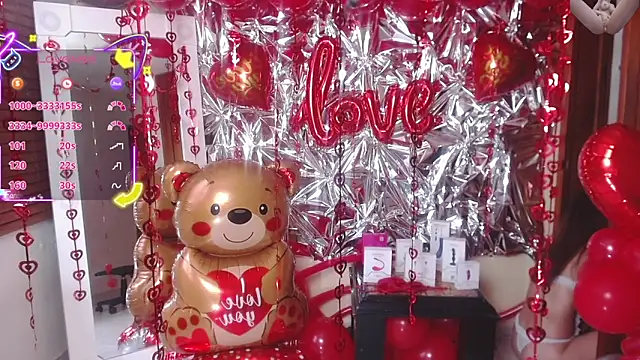 NicoleSantana online show from 12, 2, 2026