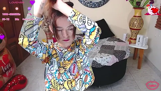 NicoleSantana online show from 25, 2, 2026