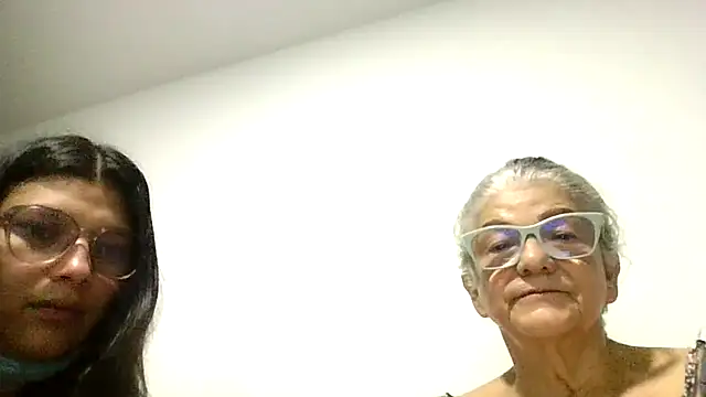 FunnyGrandma online show from 14, 6, 2026