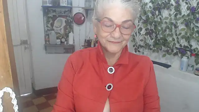 FunnyGrandma online show from 13, 4, 2026