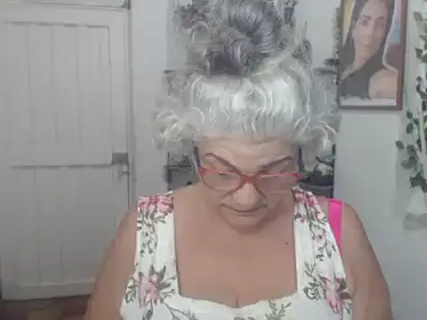 FunnyGrandma online show from 12, 9, 2025