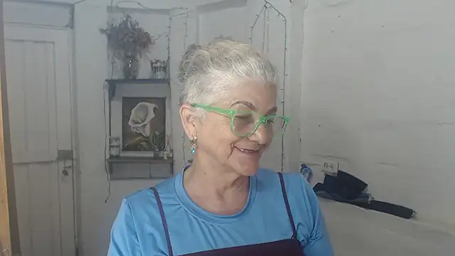 FunnyGrandma online show from 31, 7, 2026