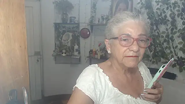 FunnyGrandma online show from 26, 5, 2026