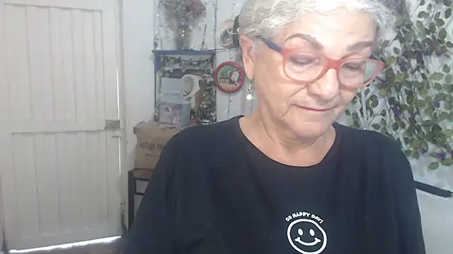 FunnyGrandma online show from 14, 12, 2025
