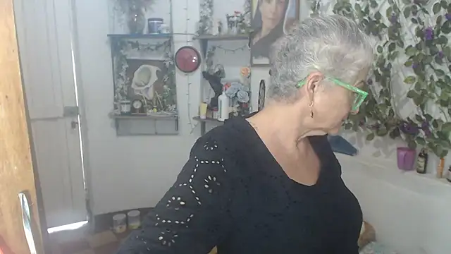 FunnyGrandma online show from 12, 7, 2026