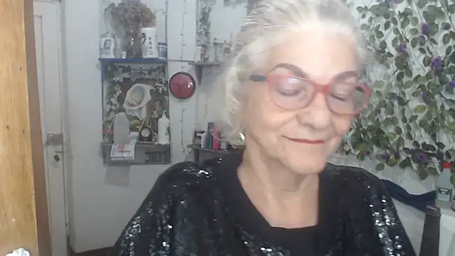 FunnyGrandma online show from 9, 5, 2026