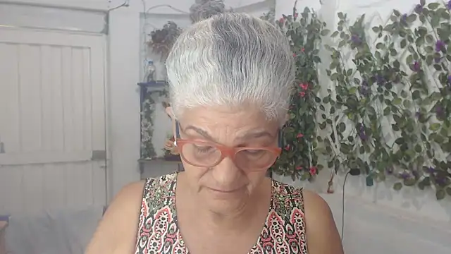 FunnyGrandma online show from 15, 2, 2025