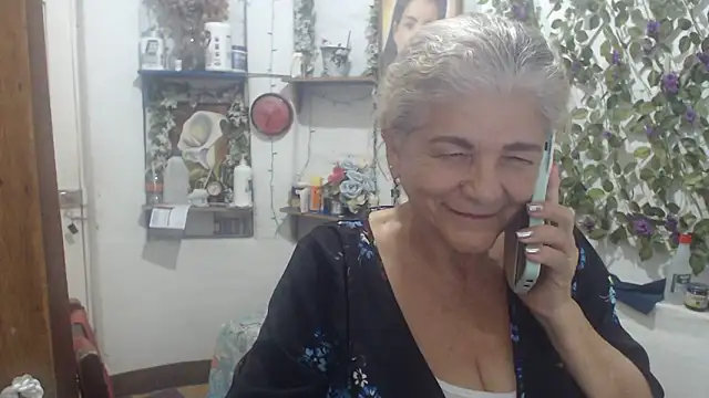 FunnyGrandma online show from 25, 5, 2026