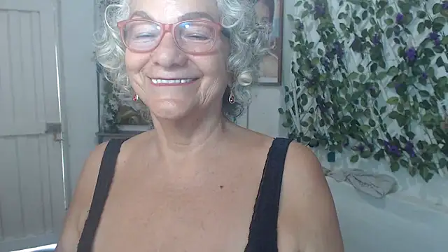 FunnyGrandma online show from 8, 11, 2025