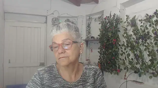 FunnyGrandma online show from 14, 2, 2025