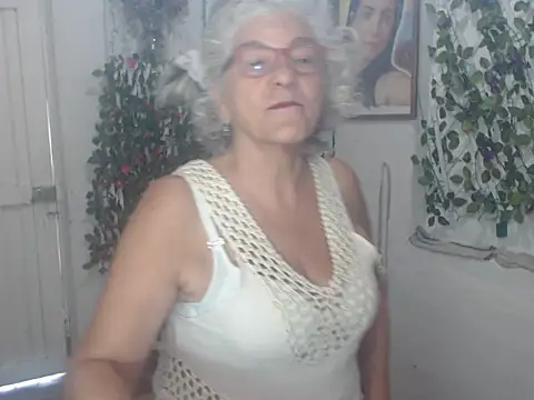 FunnyGrandma online show from 21, 11, 2025