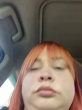 Snapshot of Model9798 chatting on 4, 6, 2026 Model9798 online show from 4, 6, 2026
