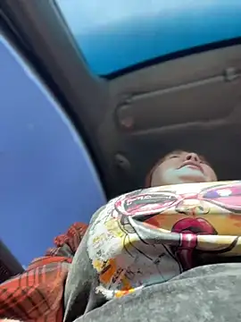 Model9798 online show from 4, 4, 2026