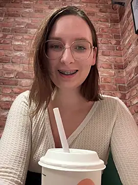 The Snowwhitee online show from 22, 11, 2025